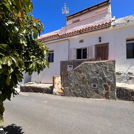 Alquilaencanarias Plaza De 1 *
